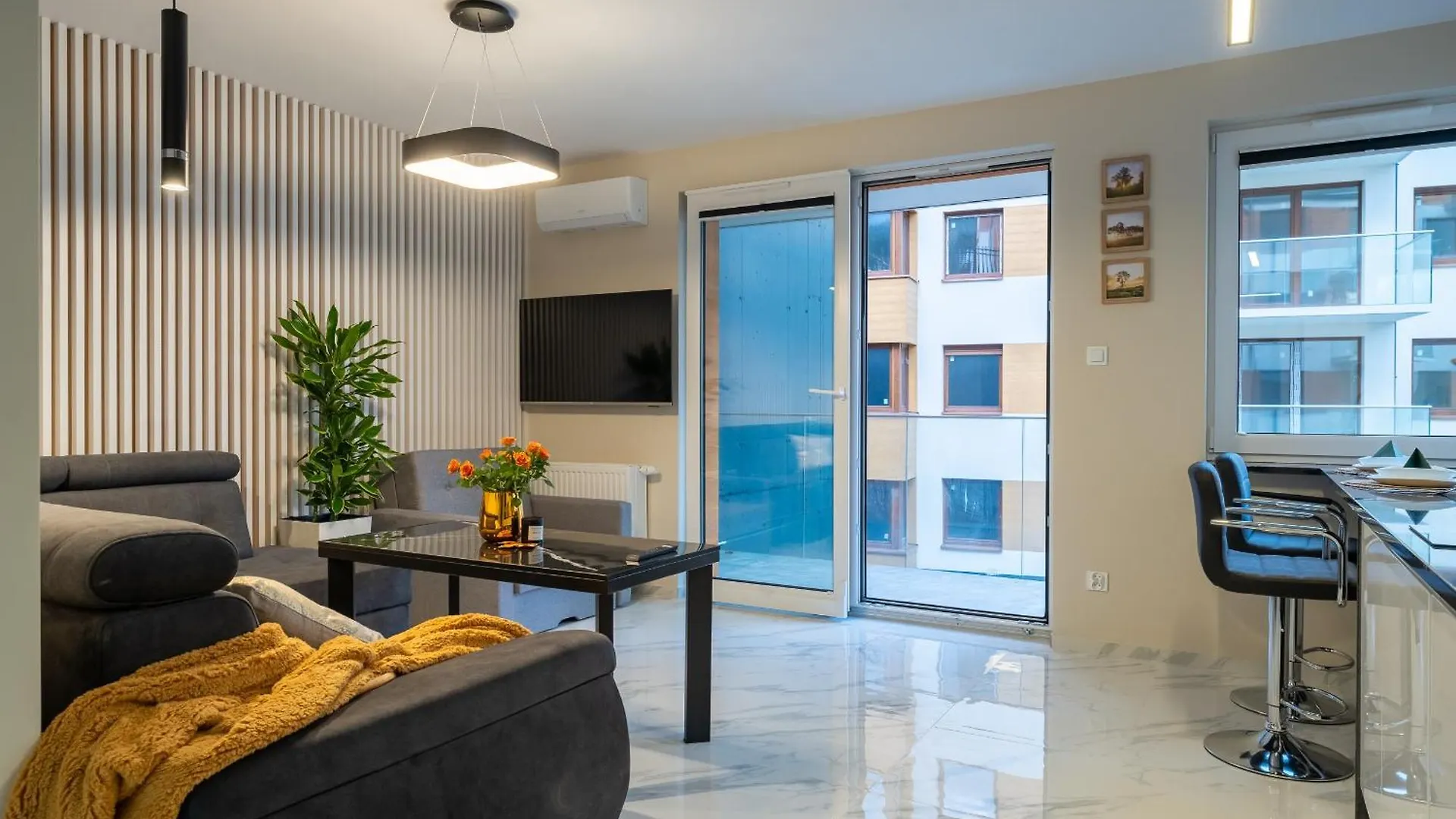 Apartament Sniezna Melodia: Mountain View Retreat Near Ski Slopes & Aquapark Karpacz 0*,